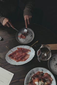 Ham, sliced, restaurant