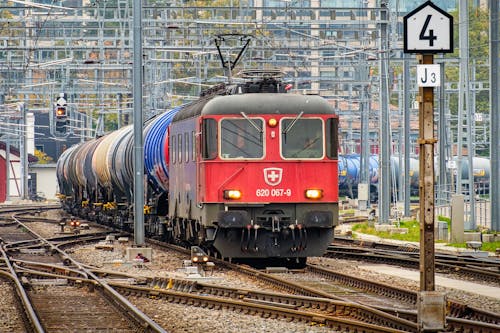 Gratis stockfoto met locomotief, oefenen, spoorlijn