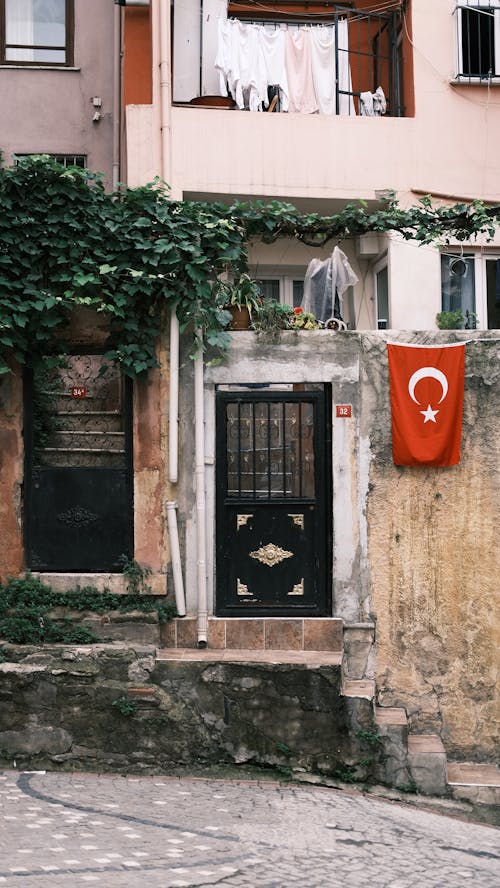 Fotos de stock gratuitas de bandera turca, casas adosadas, distrito residencial