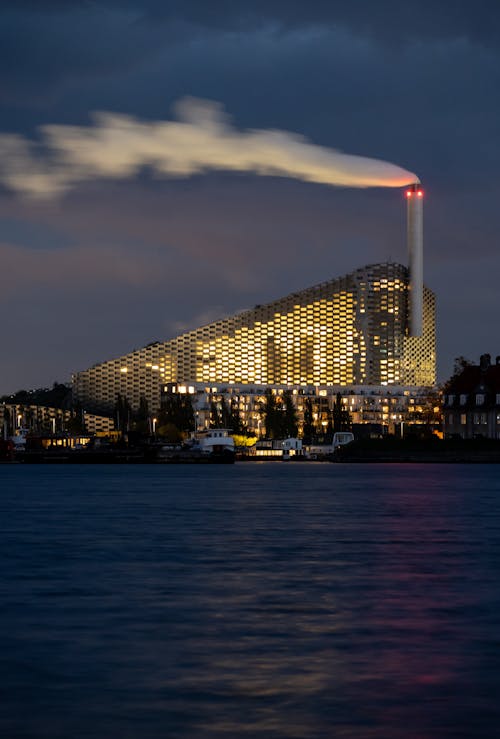 Photos gratuites de amager bakke, centrale électrique, cheminée