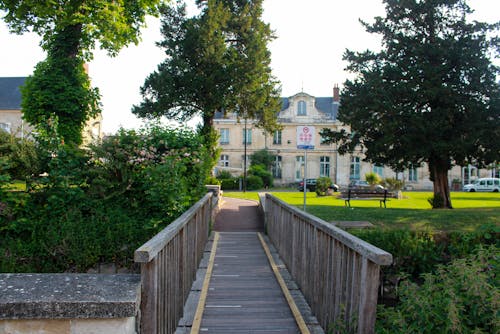 Free stock photo of bridge, chambly, french town