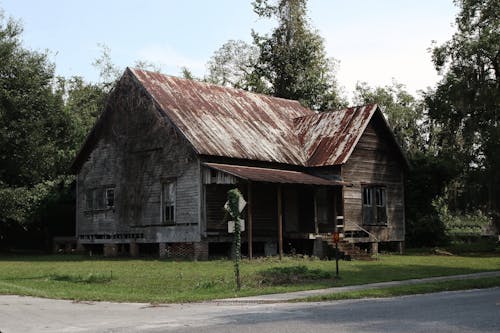 Foto profissional grátis de casa, casa abandonada, casa antiga
