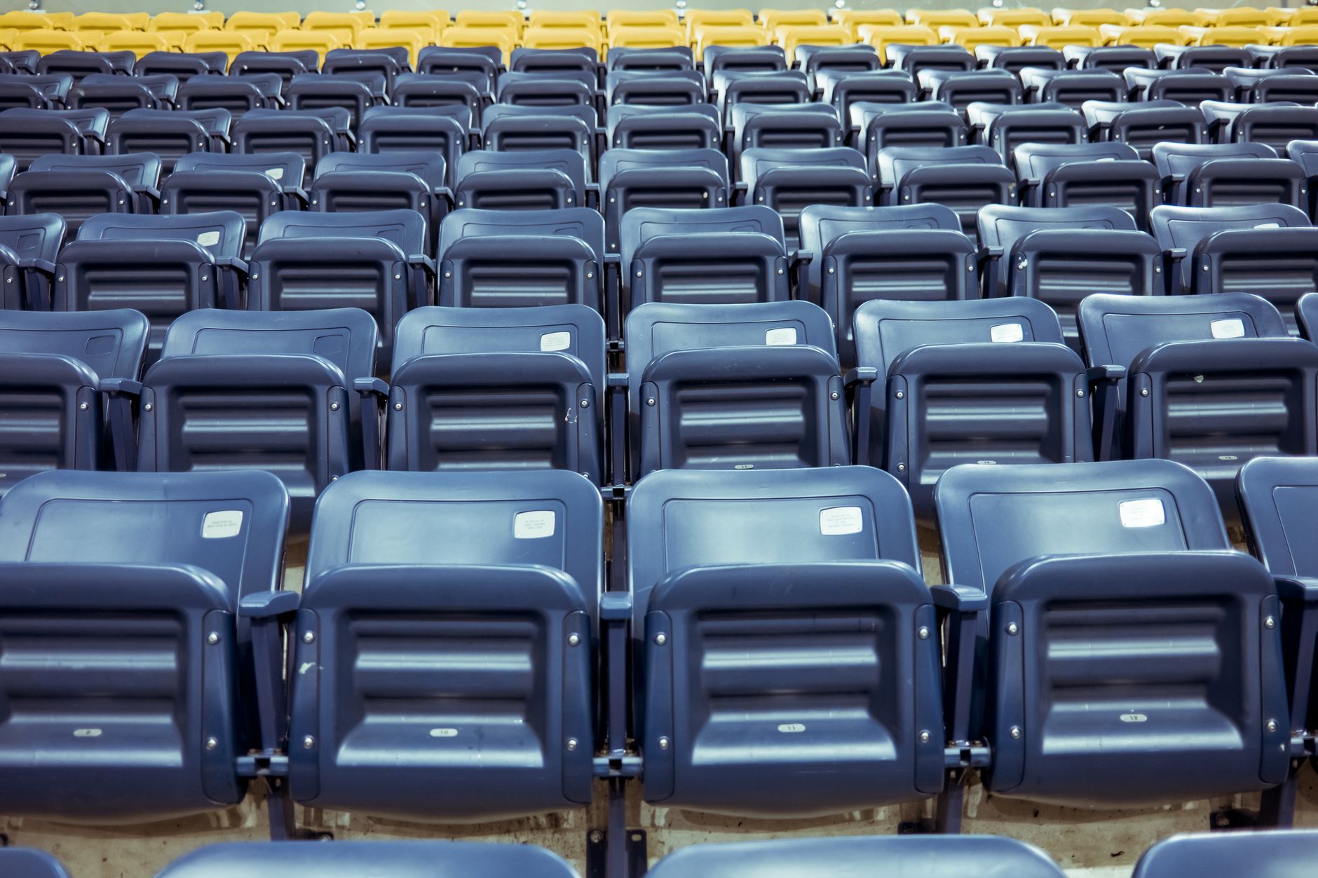 Vivid Seats (NASDAQ:SEAT) vs. Aurora Mobile (NASDAQ:JG) Head to Head Review