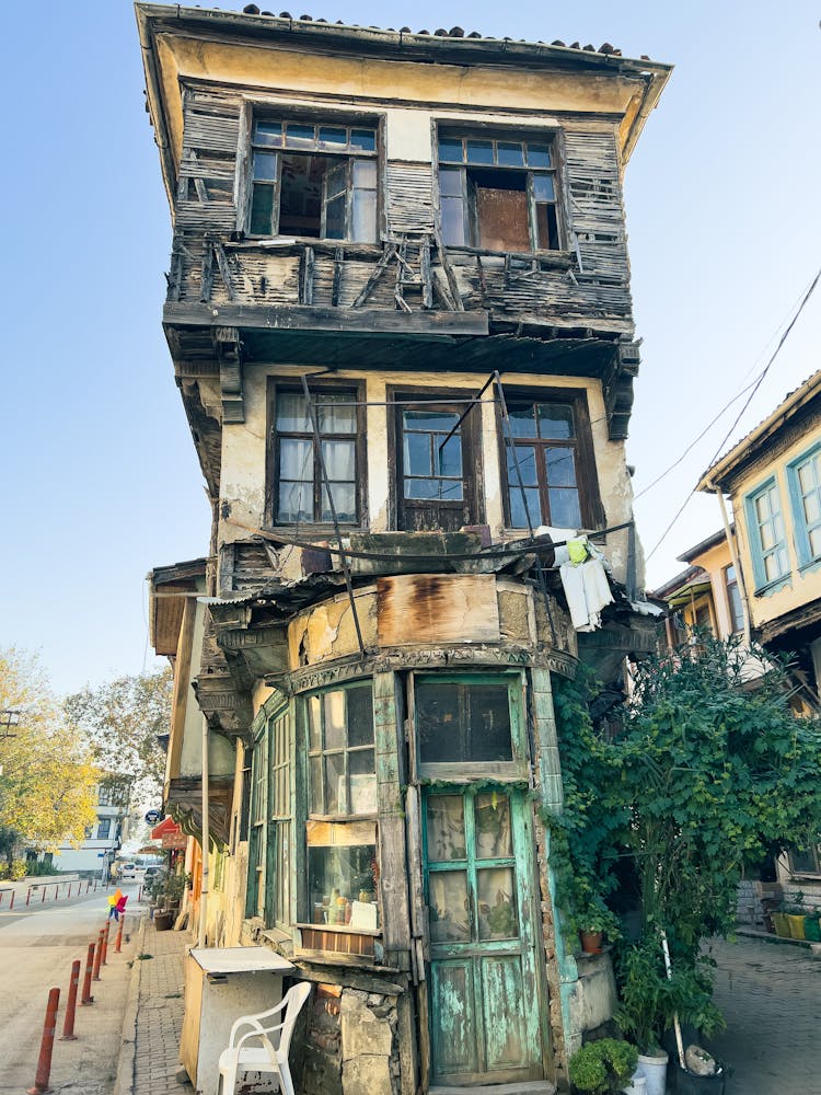 Decaying House In City