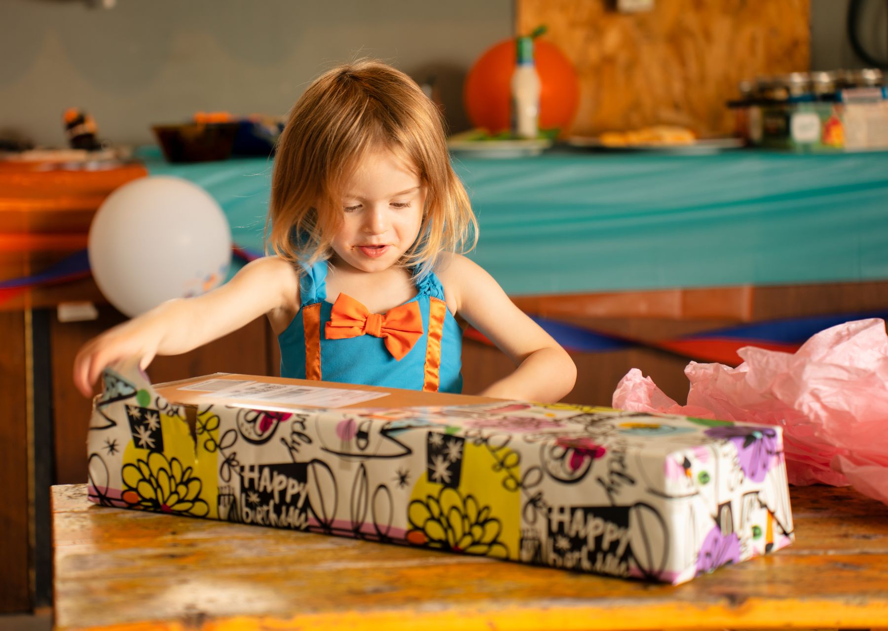 Same-day removals van loading — packing services in Murrow
