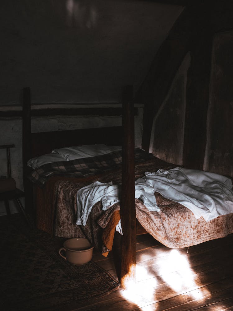 Victorian Bed In Room