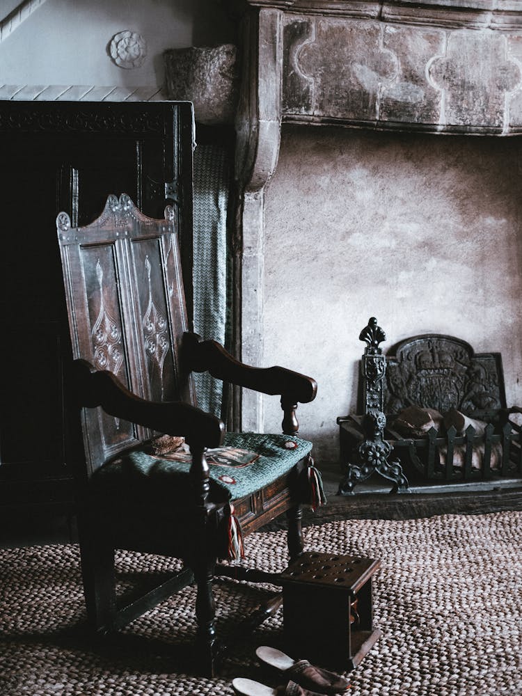 Elizabethan Vintage Chair