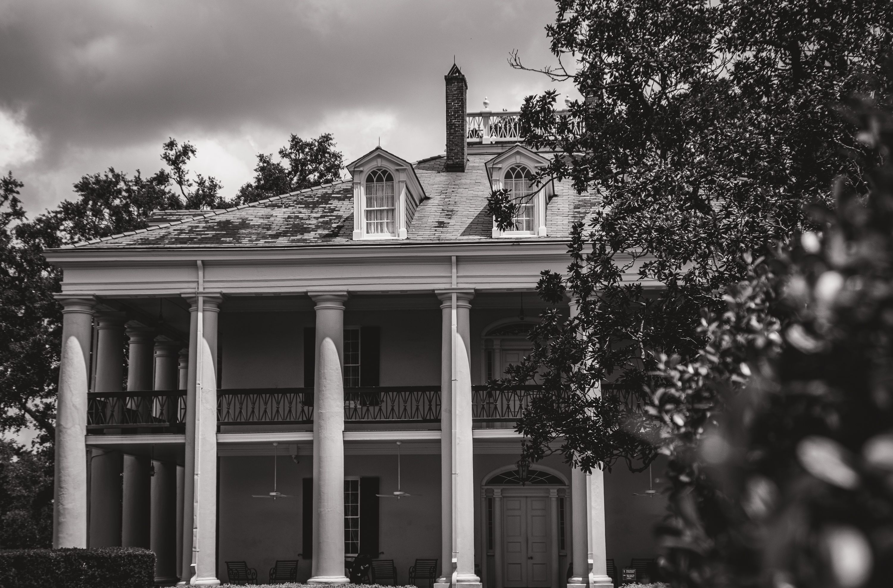 Natchez Mississippi antebellum mansion