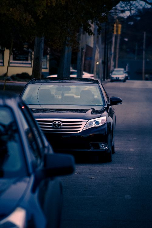 Free Toyota Avalon Stock Photo