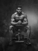 Homme sportif athlétique