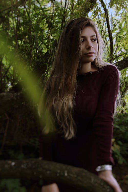 Femme En Chemise à Manches Longues Rouge