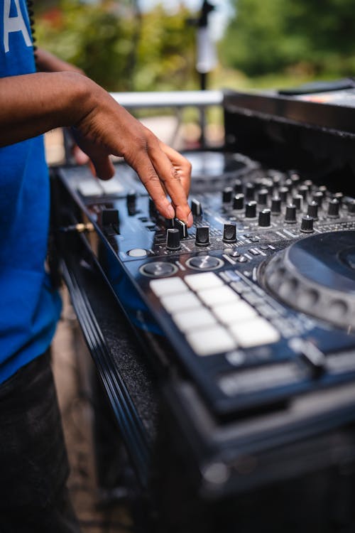 DJ, DJ混音器, 唱盤 的 免费素材图片