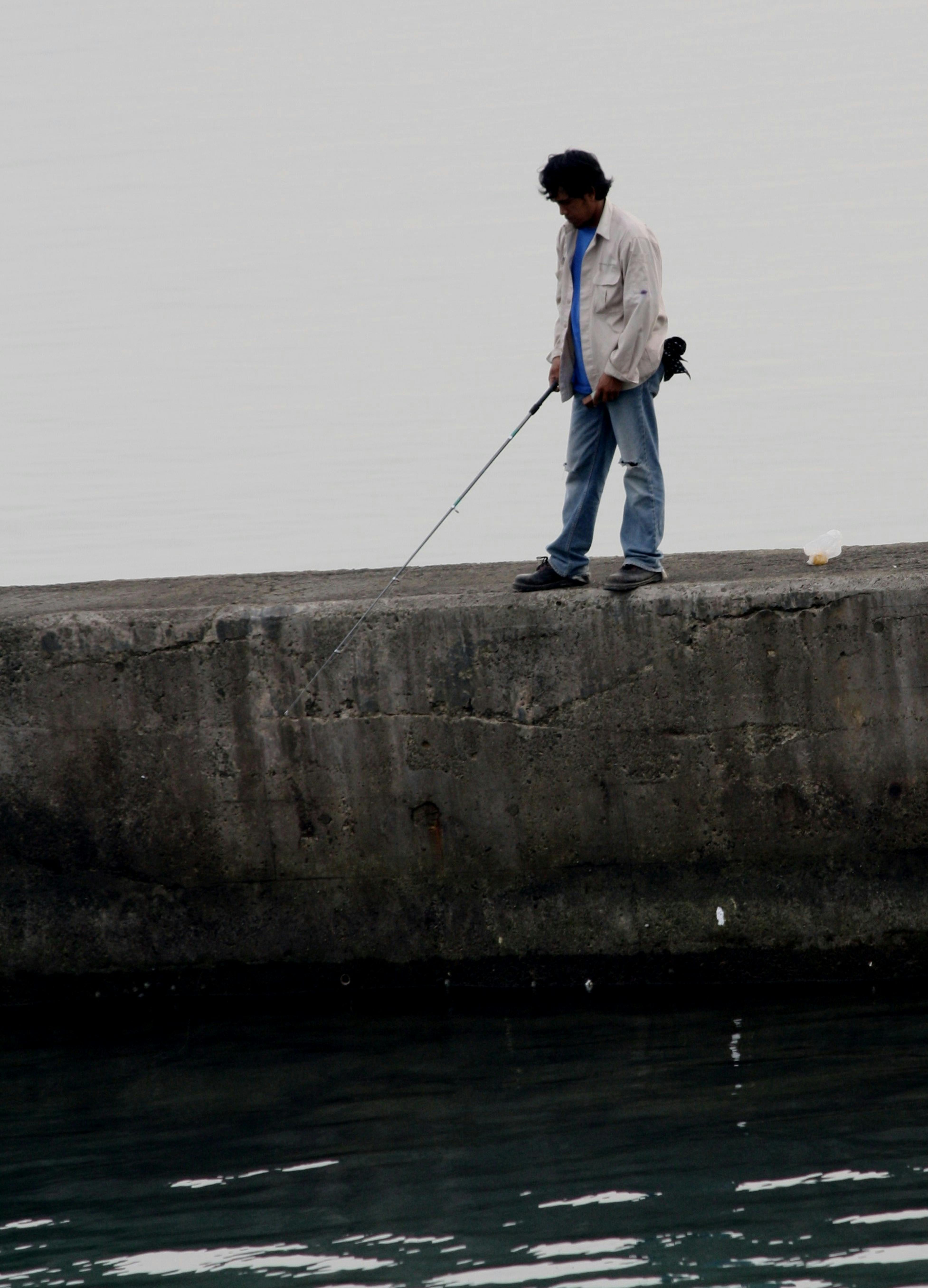 Free stock photo of fishing, man, man fishing