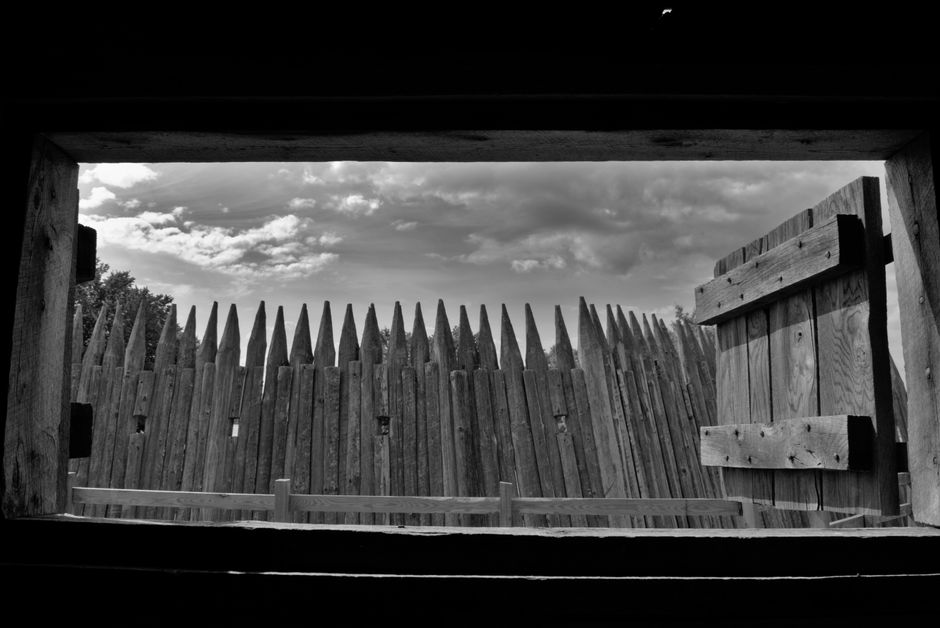 Frontier fortifications and log cabins of Boonesborough - Daniel Boone Frontier fortifications and log cabins of Boonesborough - Daniel Boone