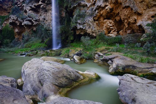 Photos gratuites de cascade, fleuve, formations de pierres