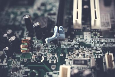 Smart Plugs Versus Smart Switches: Which One First?