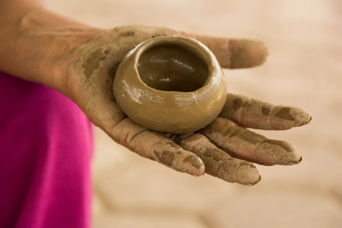 Penelope Holloway | Hand Built Ceramics