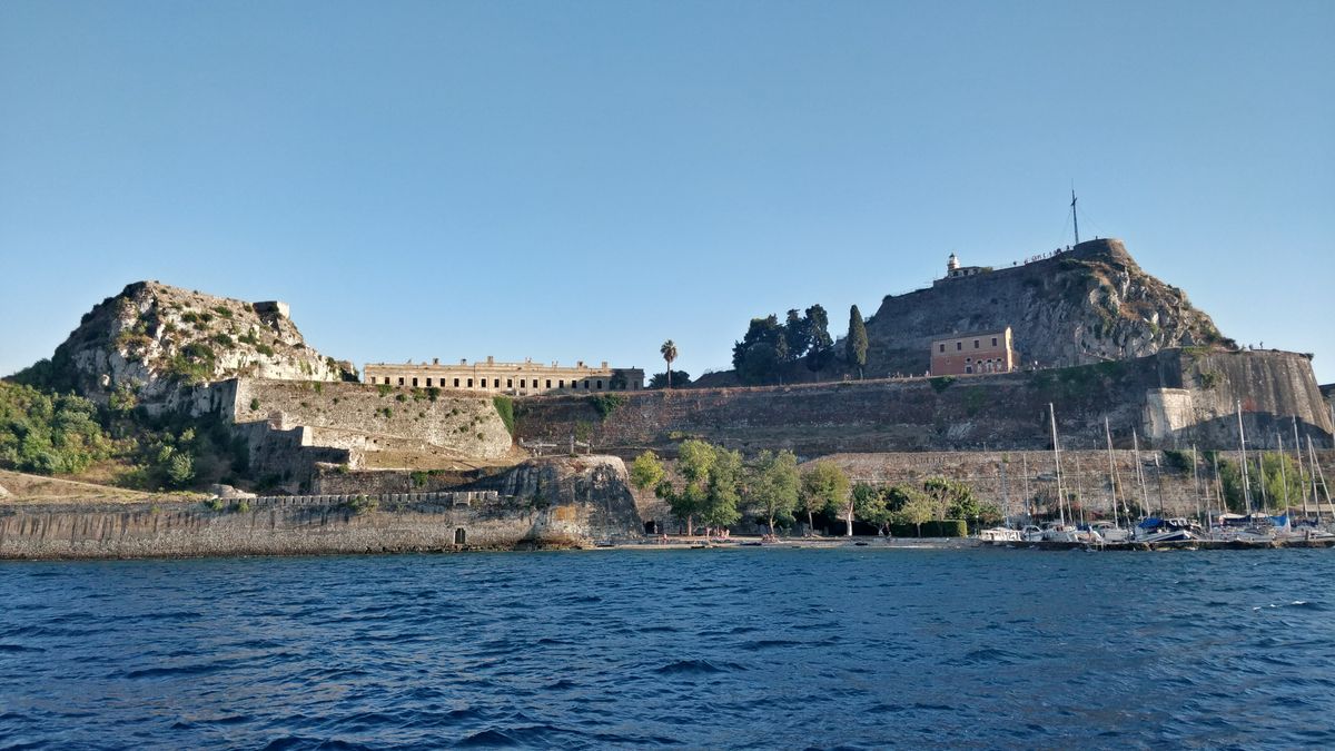 Unde te cazezi în Corfu - ghid pe zone