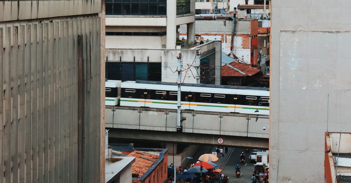 Las 10 ciudades industriales que se reinventaron tras el colapso de su sector Las 10 ciudades industriales que se reinventaron tras el colapso de su sector