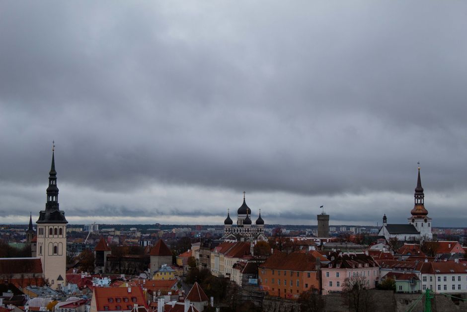 Modern cityscape of Tallinn, Estonia, symbolizing fast 5G network coverage
