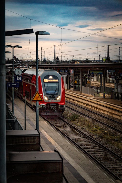 A Train in a Train Station