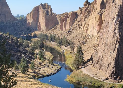 Free A stunning aerial view of the gorge at Smith Rock State Park in Oregon, USA. Stock Photo