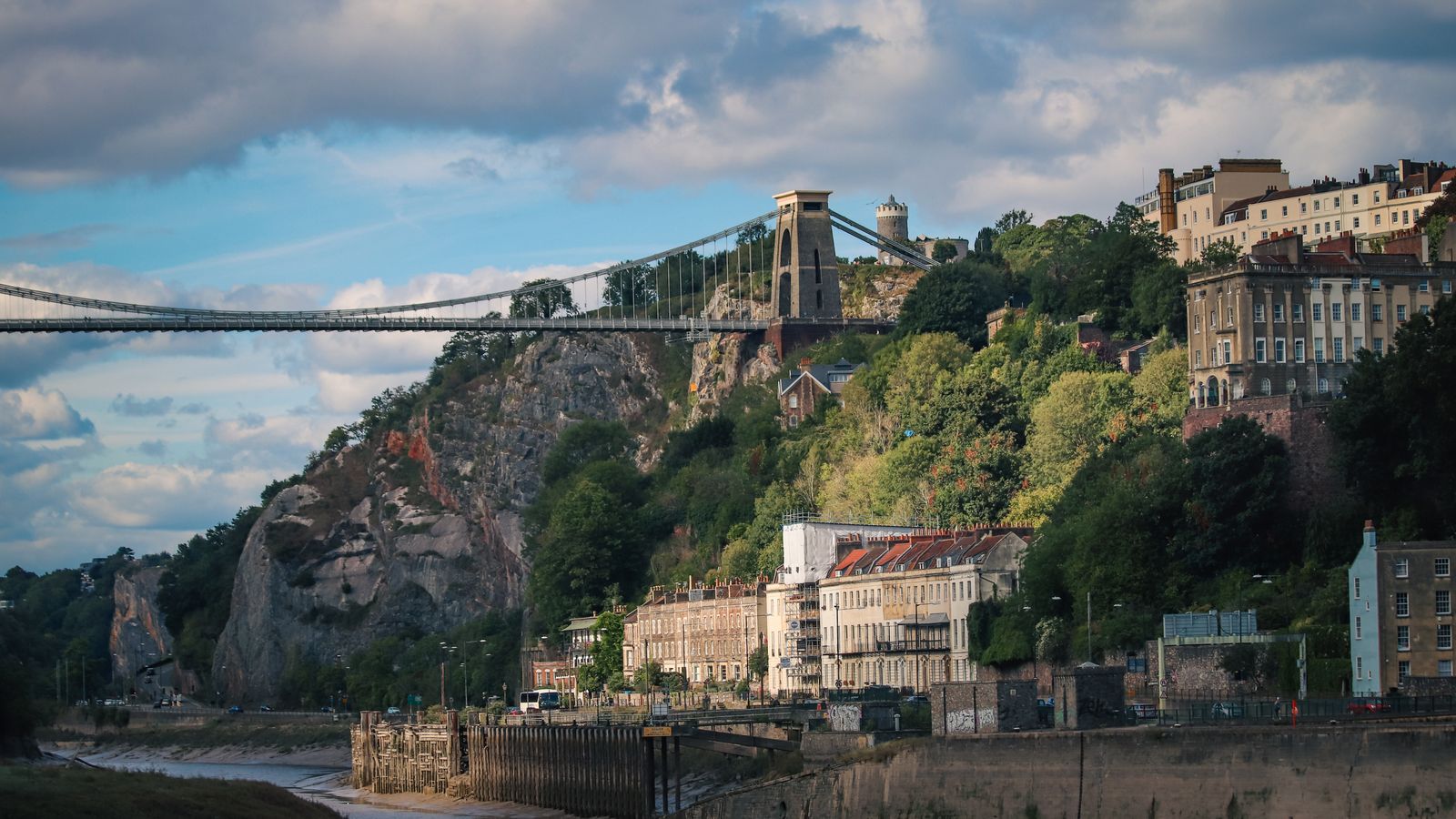 Hen party cocktail masterclass in Bristol