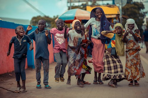 Foto stok gratis anak kecil, anak laki-laki, anak-anak afrika