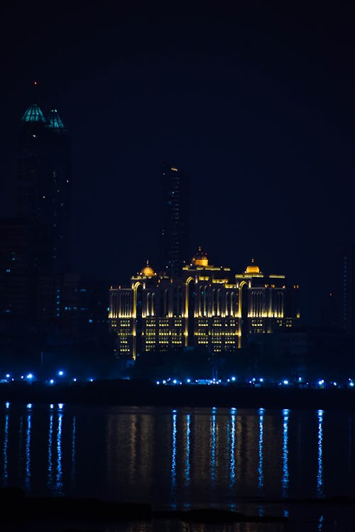 Darmowe zdjęcie z galerii z linie morskie, mumbai, noc bombaju