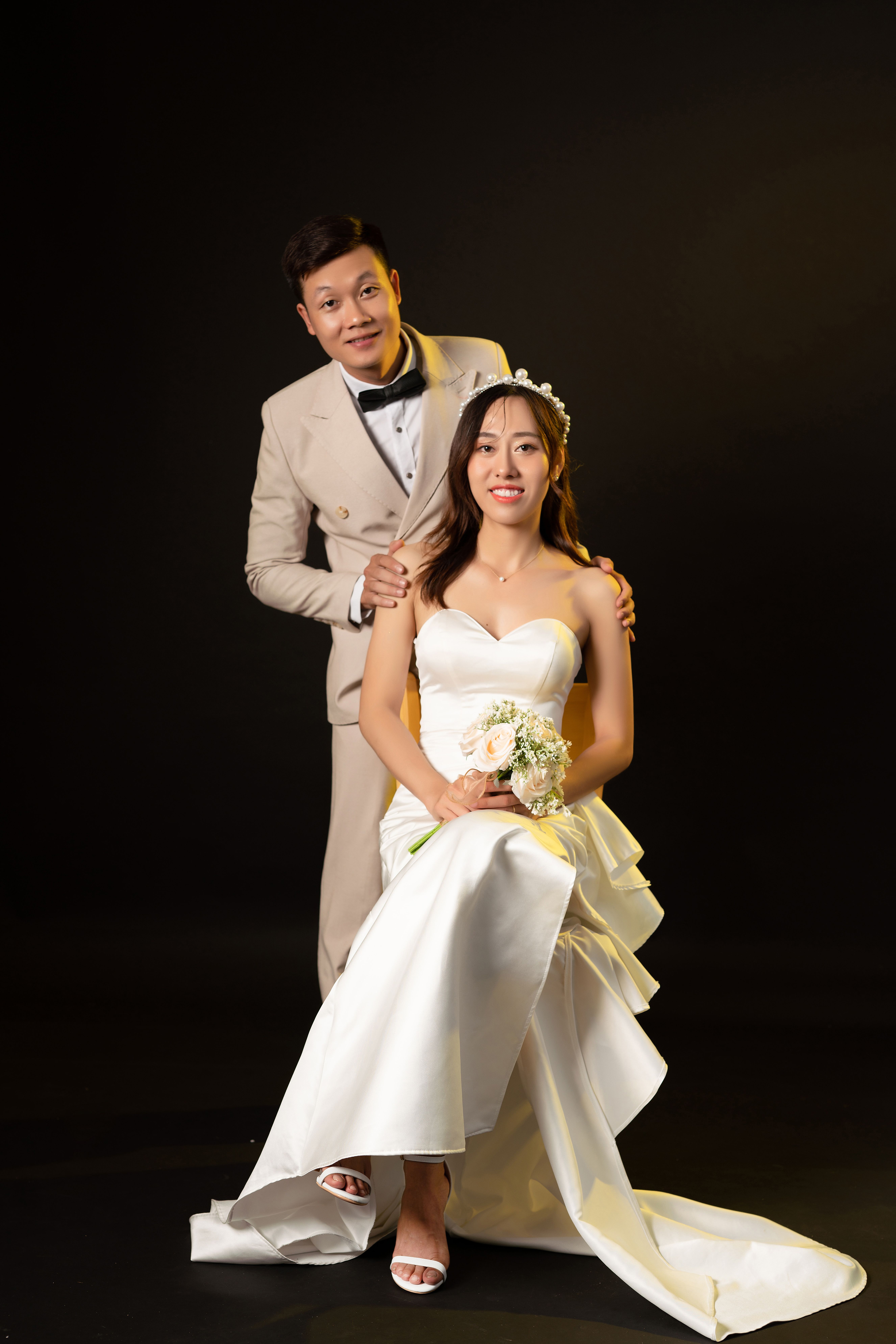Portrait of Bride and Groom · Free Stock Photo