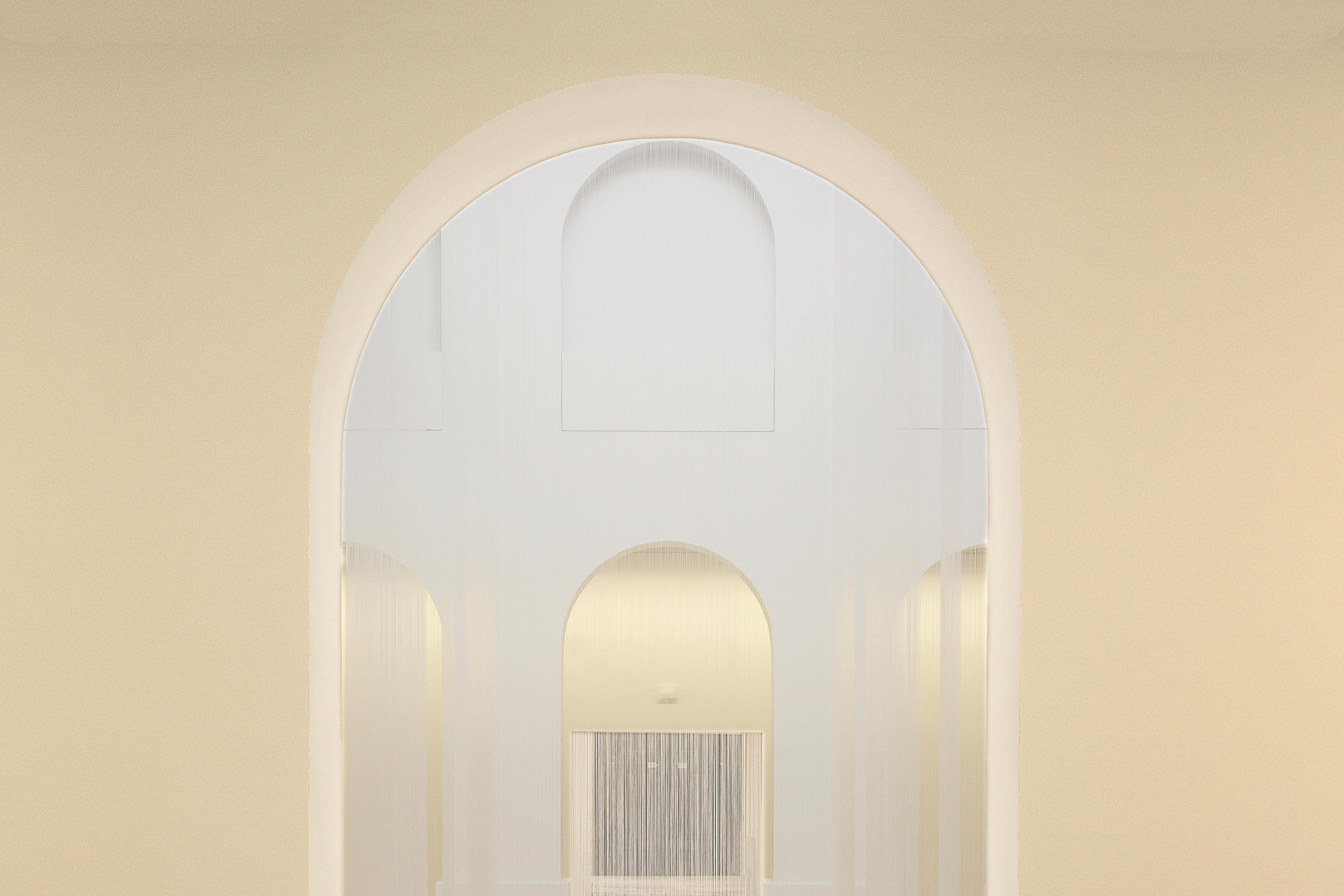 Przedpokój z białą lamperią angielską z MDF i listwą przypodłogową