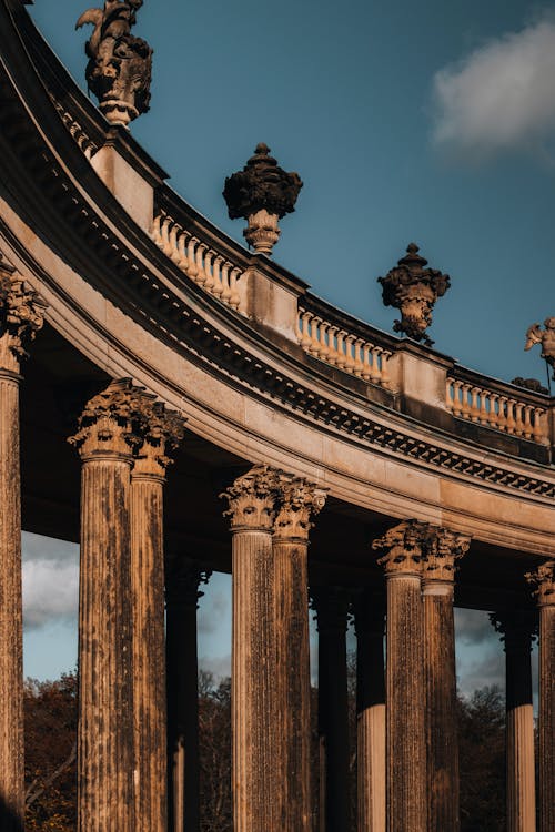 Fotobanka s bezplatnými fotkami na tému architektonické detaily, balustráda, kolonáda