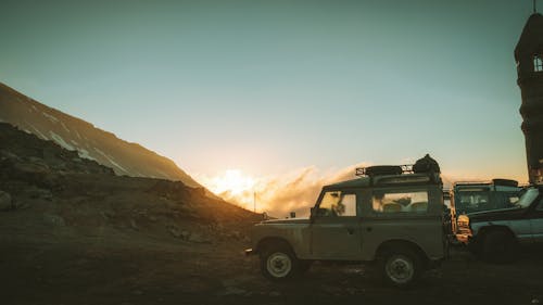 Безкоштовне стокове фото на тему «4x4, land rover, всюдихідний»