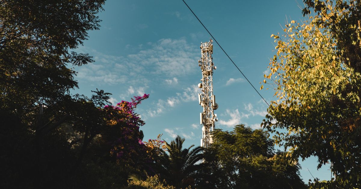 Globe Telecom raises 5G network budget to ₱26.3 billion on rising data use