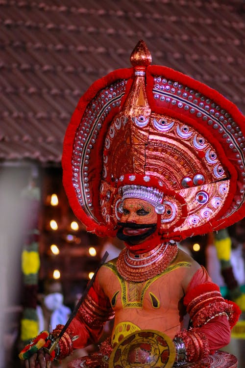 คลังภาพถ่ายฟรี ของ theyyam, ชุดแต่งกาย, ผู้ชาย