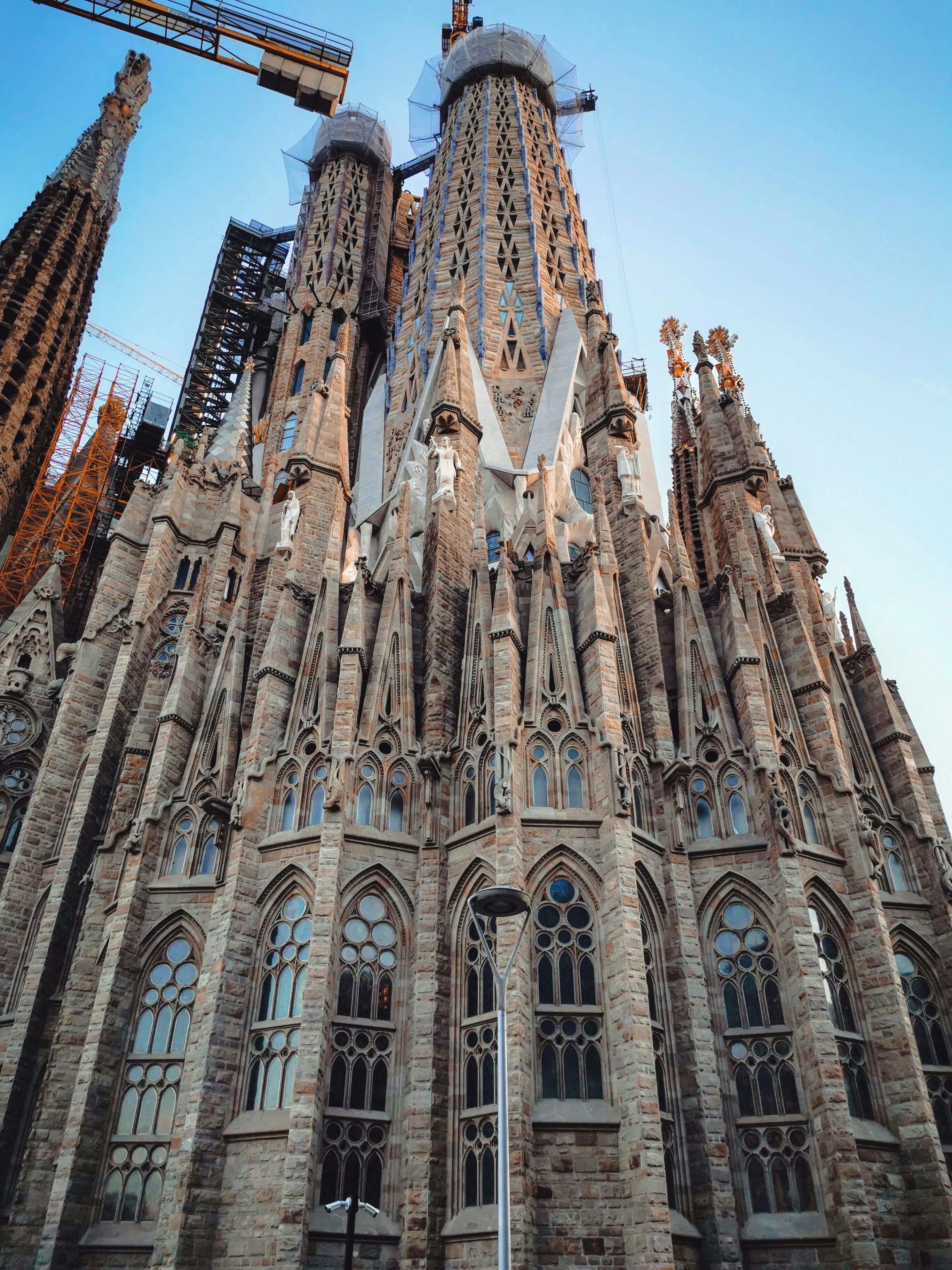 the la sagrada familia