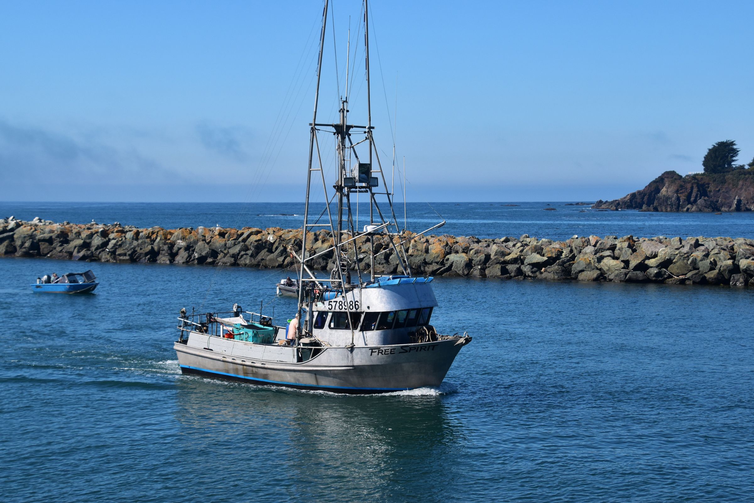 West Coast halibut boats get three tight fishing windows