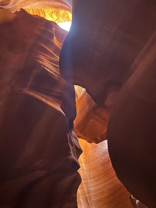 Kostenloses Stock Foto zu antelope canyon, arizona, aufnahme von unten