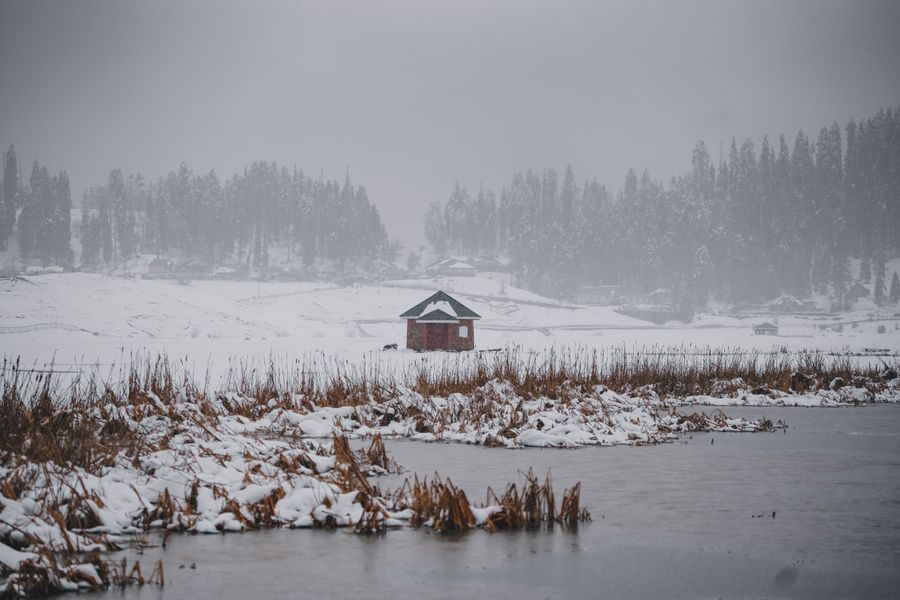 Sanasar Lake photo 3