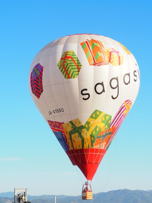 Imagine de stoc gratuită din balon cu aer cald, cer senin, fotografiere verticală