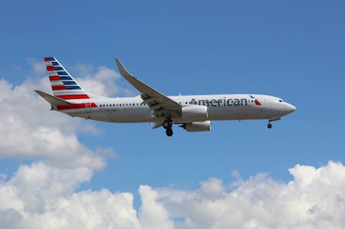 アメリカン航空, ローアングルショット, 空の無料の写真素材