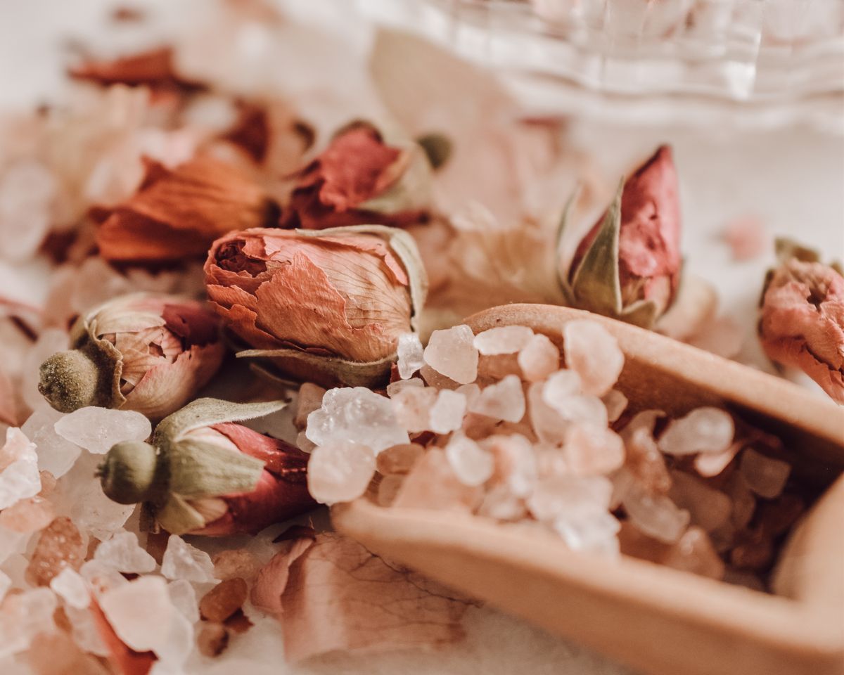 Rose salts for the Rose Hammam