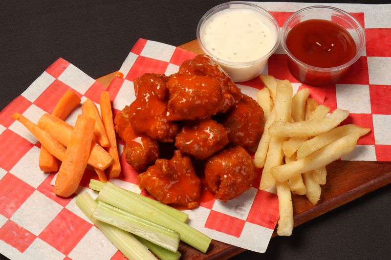 Buffalo Wing Platter (10 Pcs.) from BEST IN TOWN PIZZA in Philadelphia