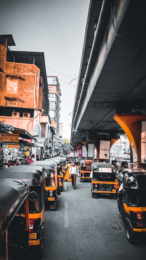Free stock photo of auto rickshaw, city traffic, citylife
