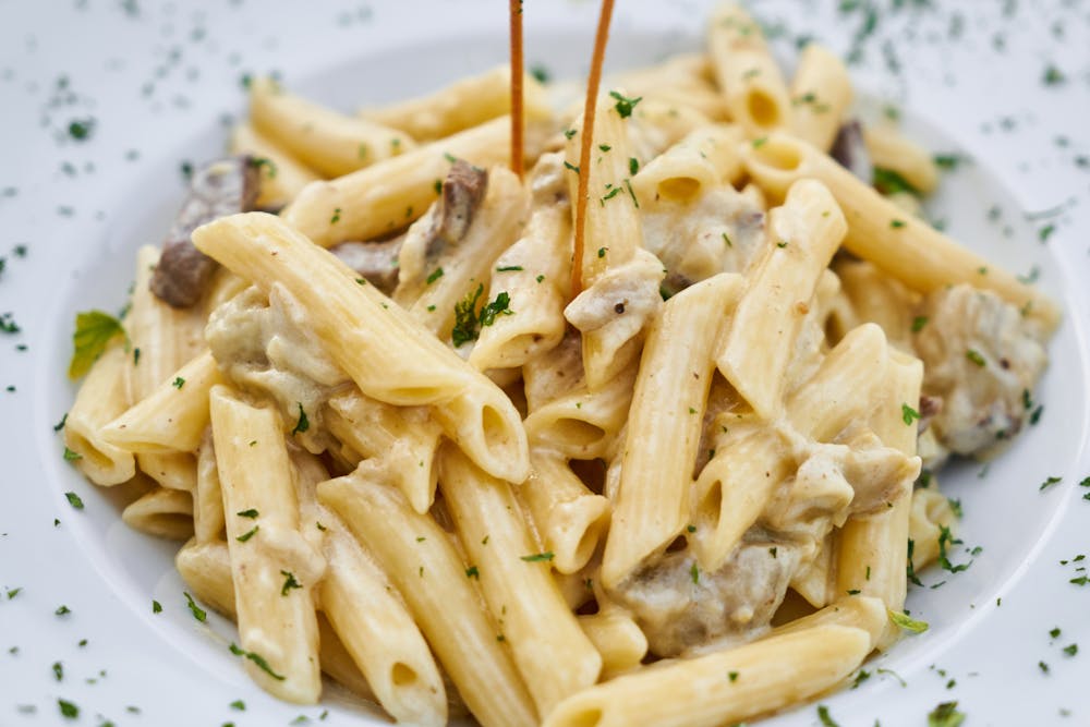 Creamy Spinach and Mushroom Pasta