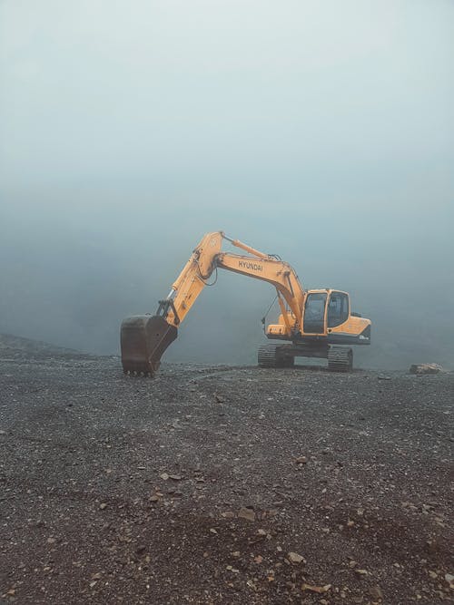 Imagine de stoc gratuită din ceață, excavator, fotografiere verticală