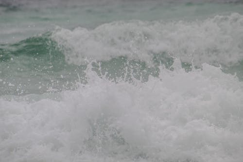 Безкоштовне стокове фото на тему «вода, море, піна»