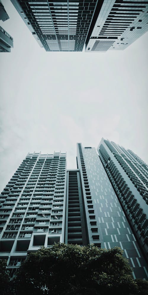 Darmowe zdjęcie z galerii z apartament, budynki, drapacz chmur
