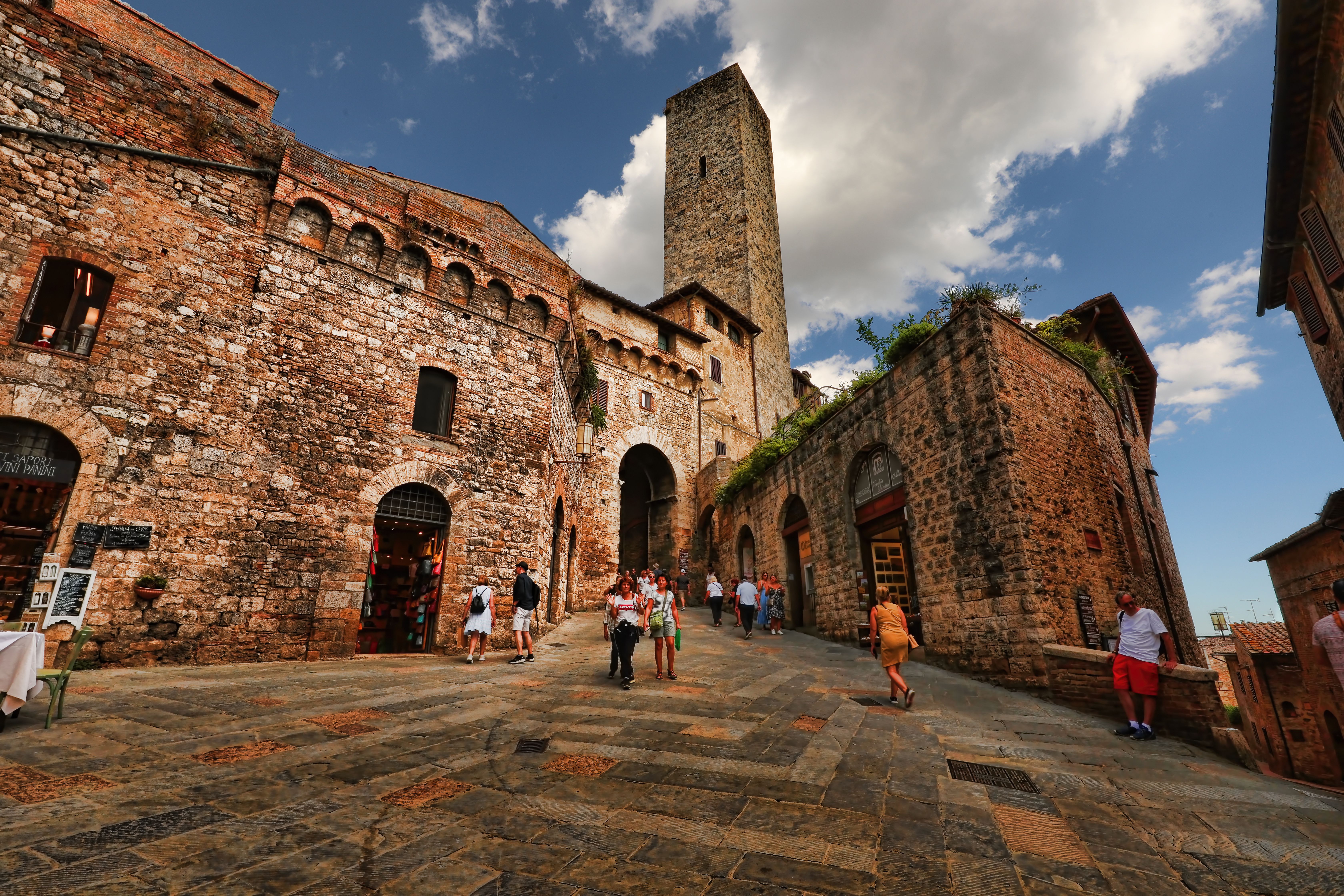 Landmarks in San Casciano Dei Bagni
