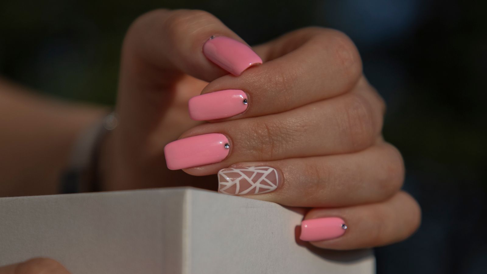 Design and Color Didn't Match What Was Promised, Plus Mismatched Nail Shapes at Snazzy Nail Lounge